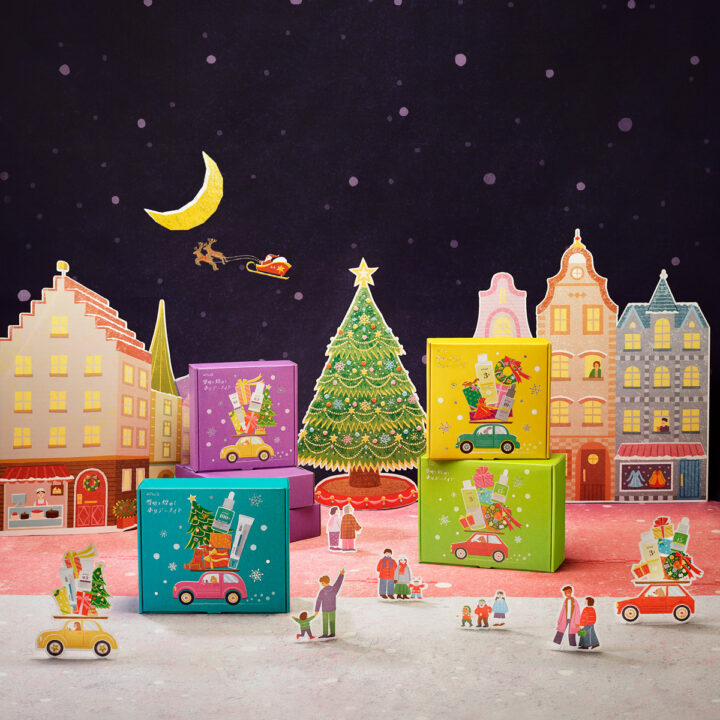 Anua　2025クリスマスコフレ「雪明り煌めくホリデーナイト」ダーマライン　パッケージと背景イラスト